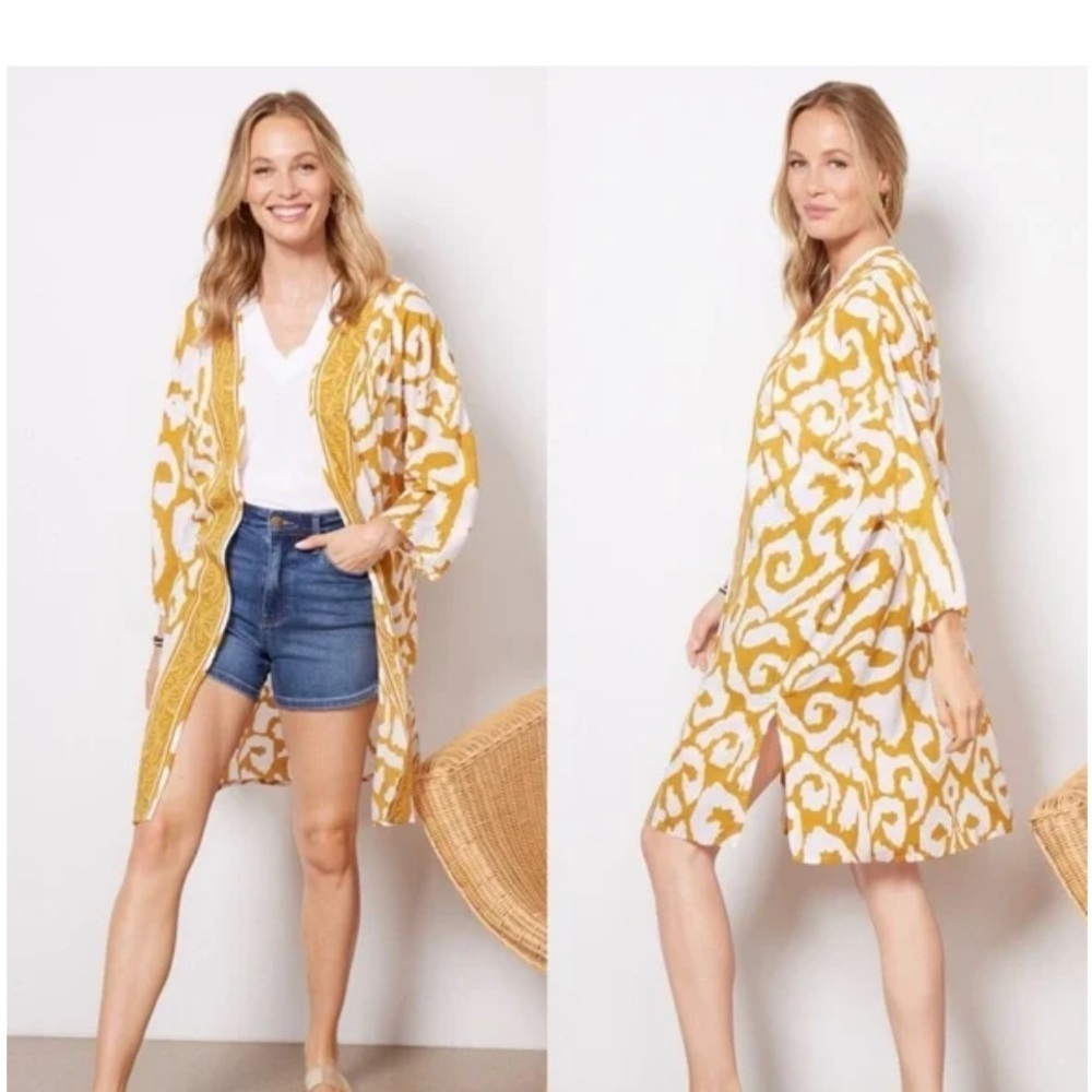 Tolani Evereve Gold Shara Wrap Kimono Open Front Top One Size